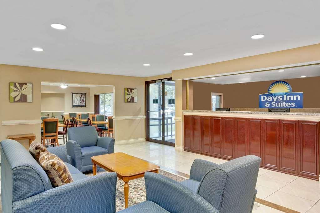 Отель Baymont By Wyndham College Park Atlanta Airport South Экстерьер фото
