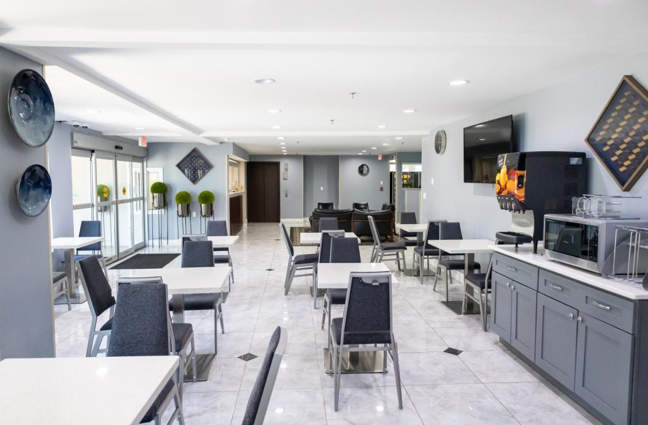 Отель Baymont By Wyndham College Park Atlanta Airport South Экстерьер фото